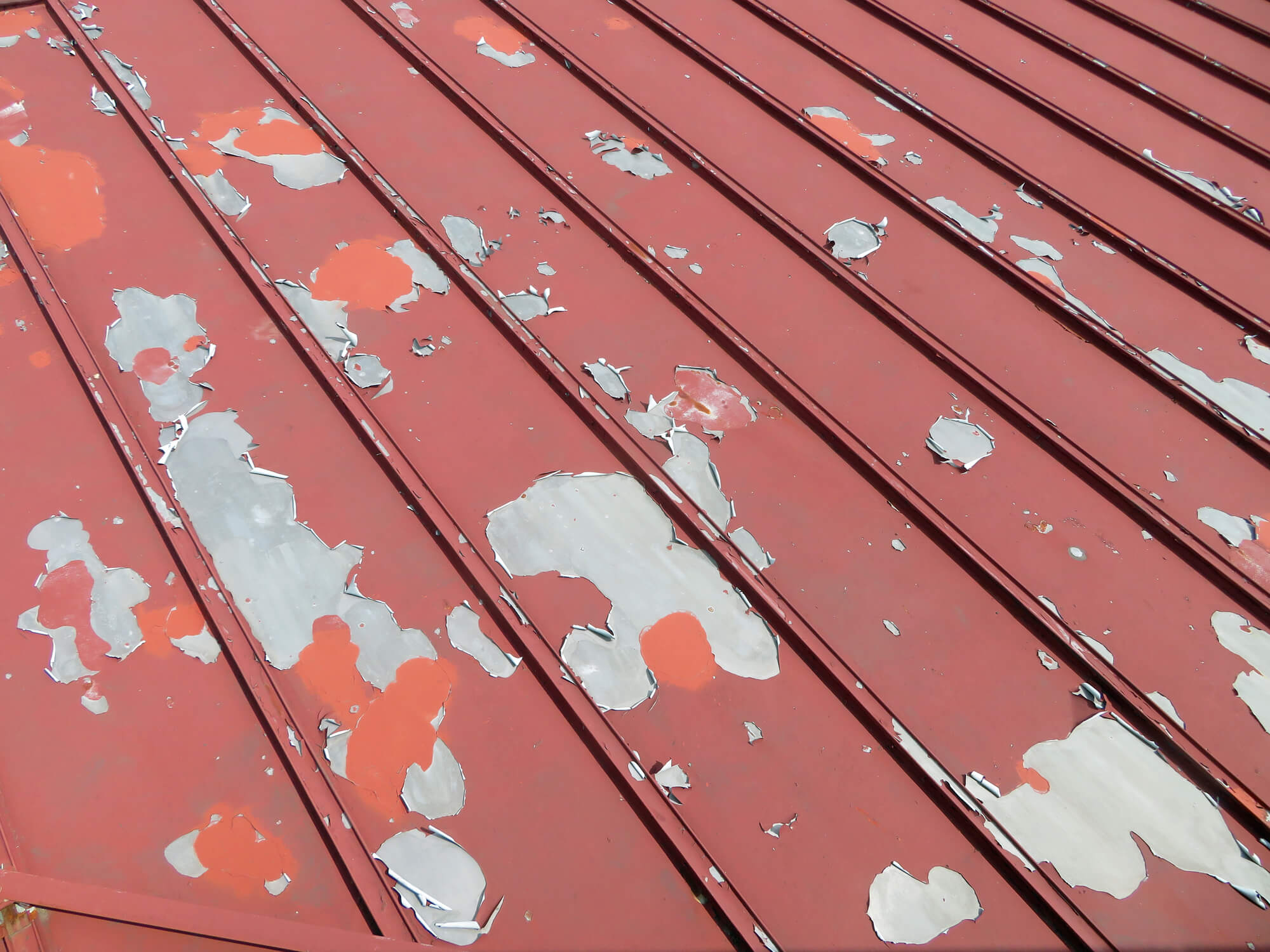 トタン屋根の錆・塗装剥がれの劣化状況