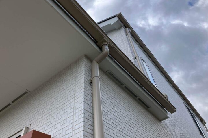 仙台市で屋根工事,雨樋修理,雨漏り修理なら仙臺屋根屋