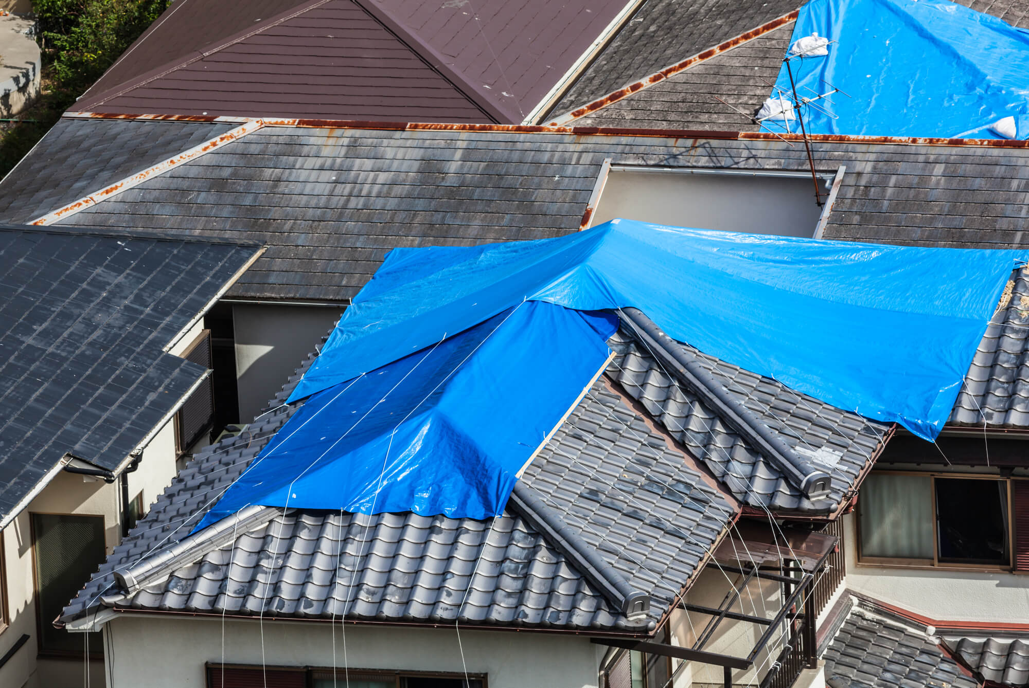 雨漏りの応急処置方法（屋外編）